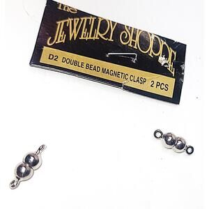 2 Double Bead Pull Apart Magnetic  Extenders Does Not Have Any Clasps